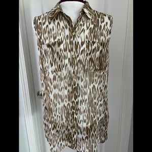 CHICO’S LEOPARD PRINT BLOUSE 🐆🐆